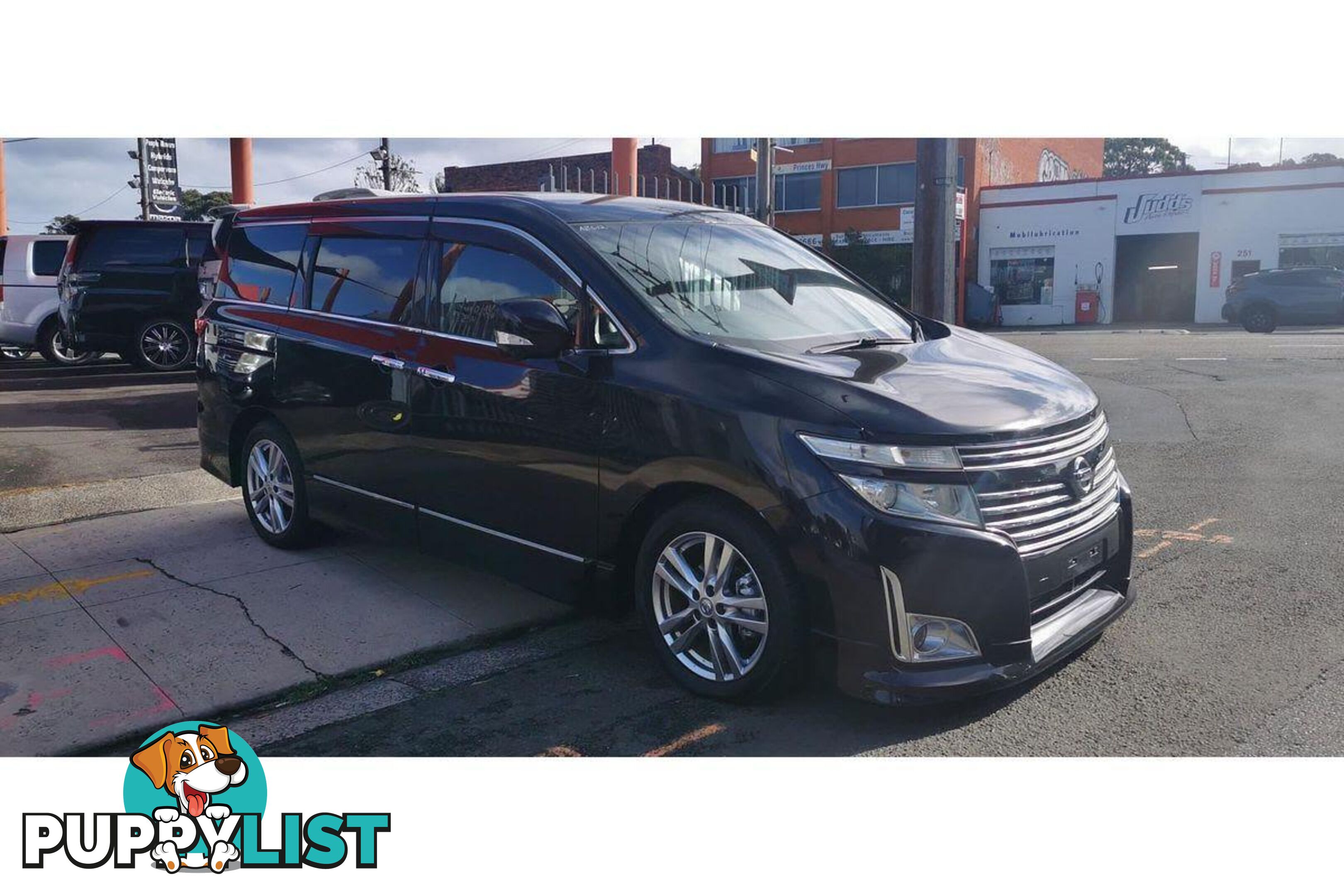 2010 NISSAN ELGRAND   OTHERCAR