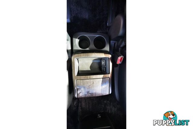 2010 NISSAN ELGRAND   OTHERCAR