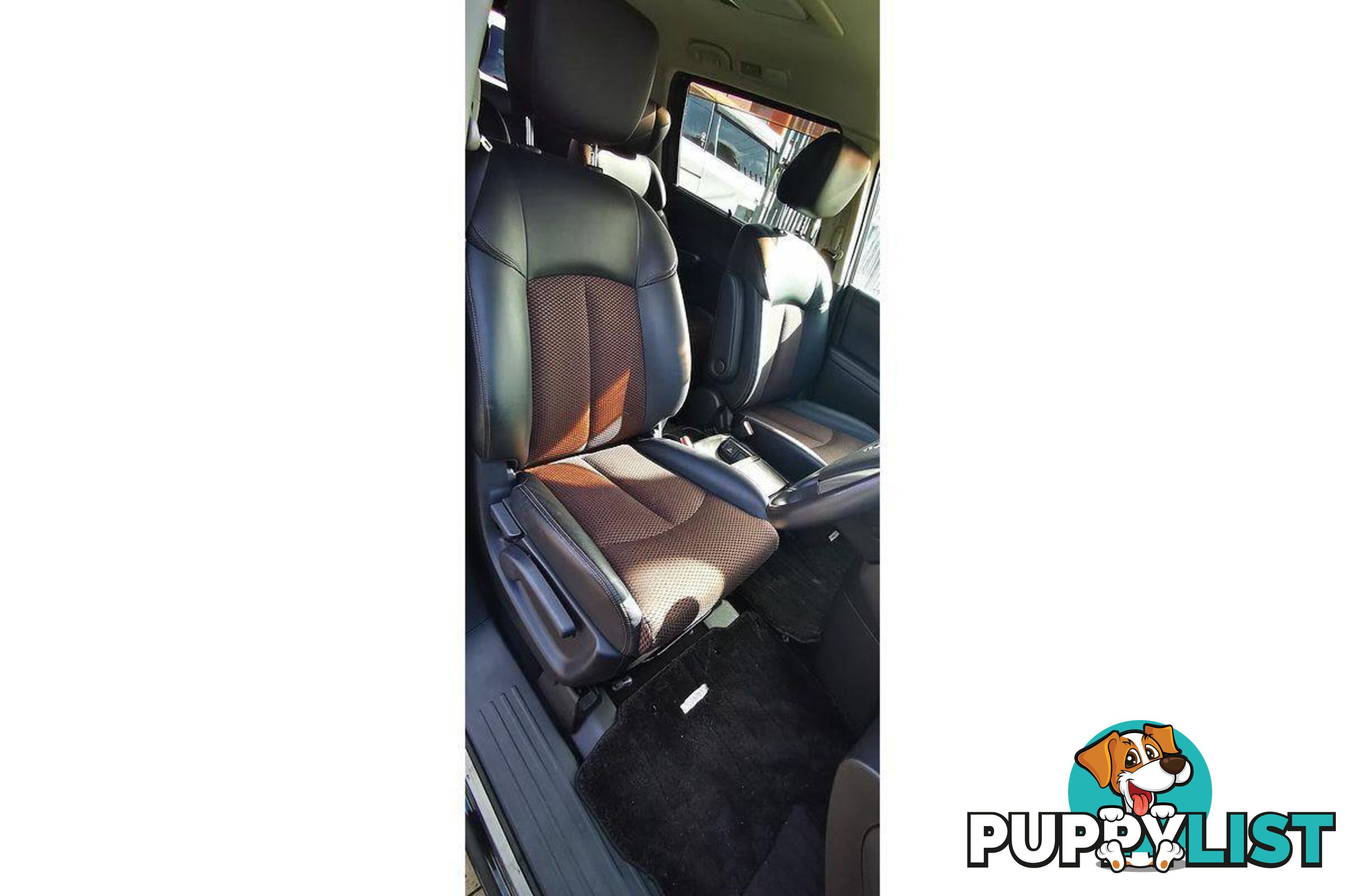 2010 NISSAN ELGRAND   OTHERCAR