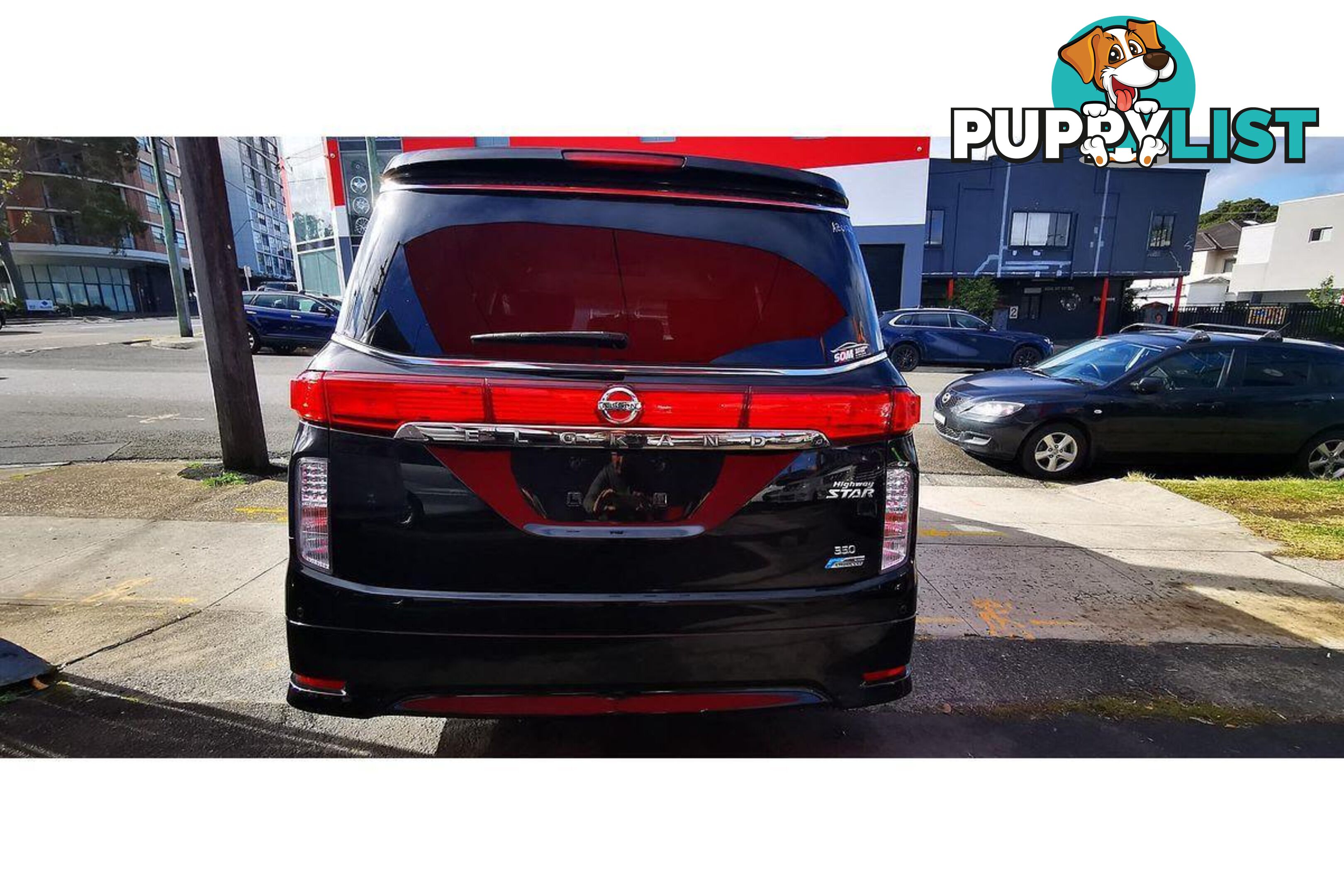 2010 NISSAN ELGRAND   OTHERCAR
