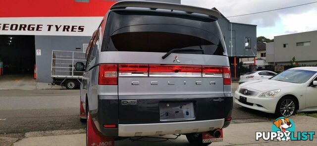 2009 MITSUBISHI DELICA D:5  -