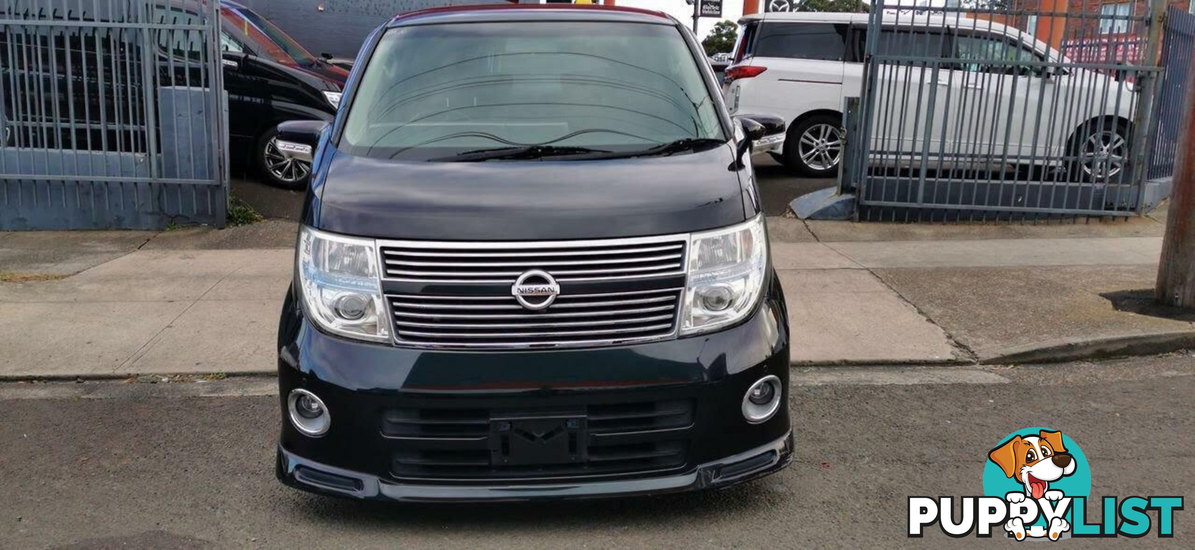 2009 NISSAN ELGRAND HIGHWAY STAR  COMMERCIAL