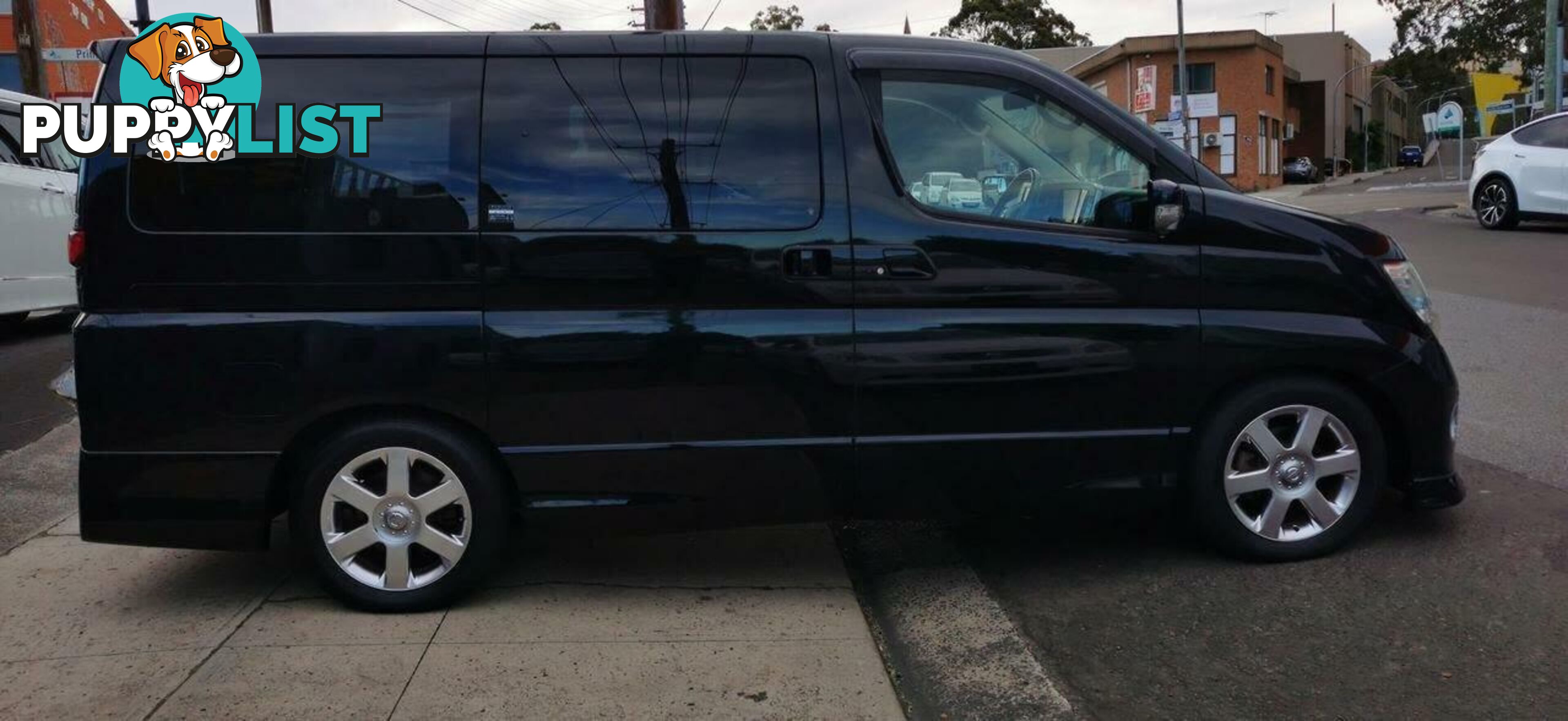 2009 NISSAN ELGRAND HIGHWAY STAR  COMMERCIAL