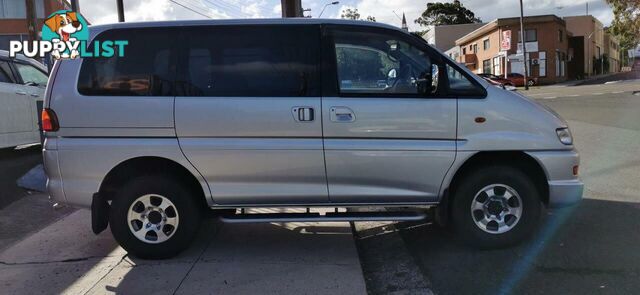 2002 MITSUBISHI DELICA   -