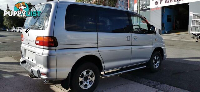 2002 MITSUBISHI DELICA   -