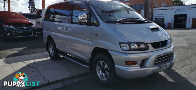 2002 MITSUBISHI DELICA   -