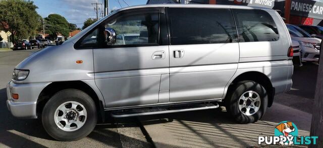 2002 MITSUBISHI DELICA   -