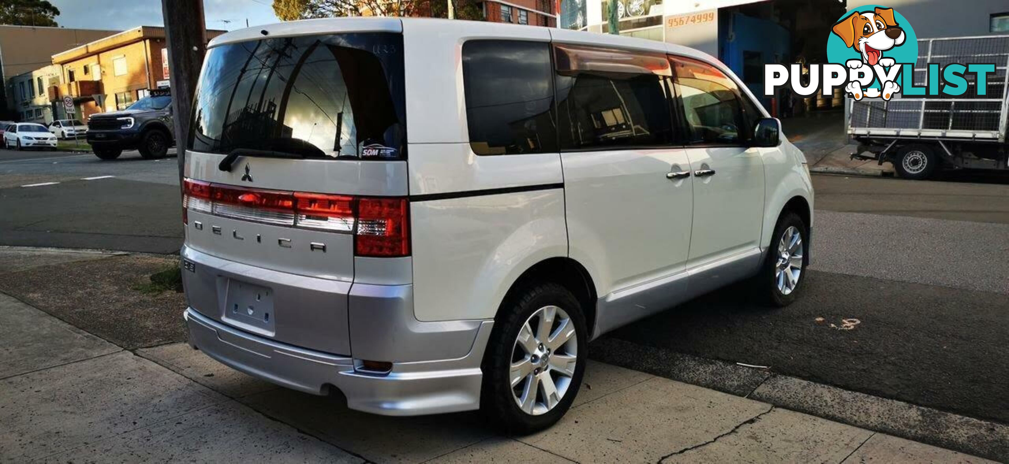 2008 MITSUBISHI DELICA D:5 ROADEST  COMMERCIAL