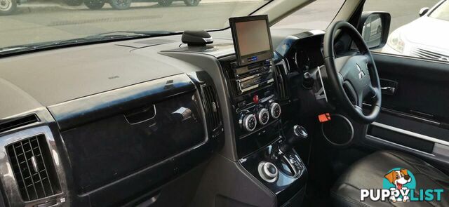 2008 MITSUBISHI DELICA D:5 ROADEST  COMMERCIAL