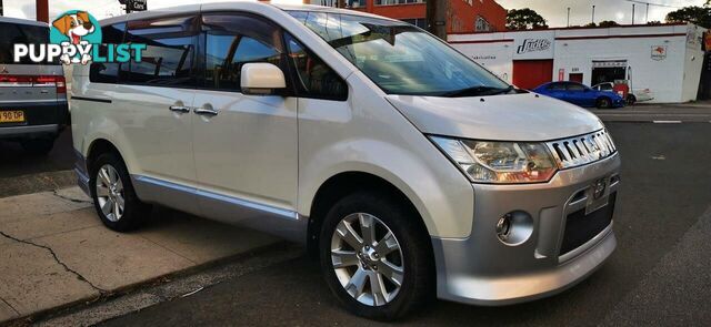 2008 MITSUBISHI DELICA D:5 ROADEST  COMMERCIAL
