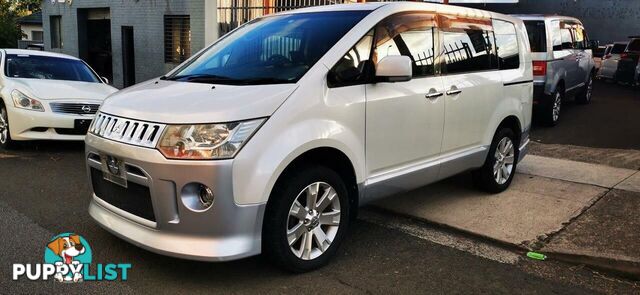 2008 MITSUBISHI DELICA D:5 ROADEST  COMMERCIAL