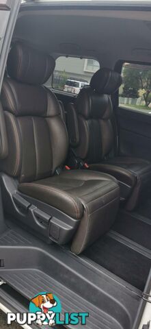 2010 NISSAN ELGRAND HIGHWAY STAR PREMIUM  WAGON