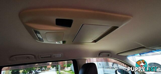 2010 NISSAN ELGRAND HIGHWAY STAR PREMIUM  WAGON