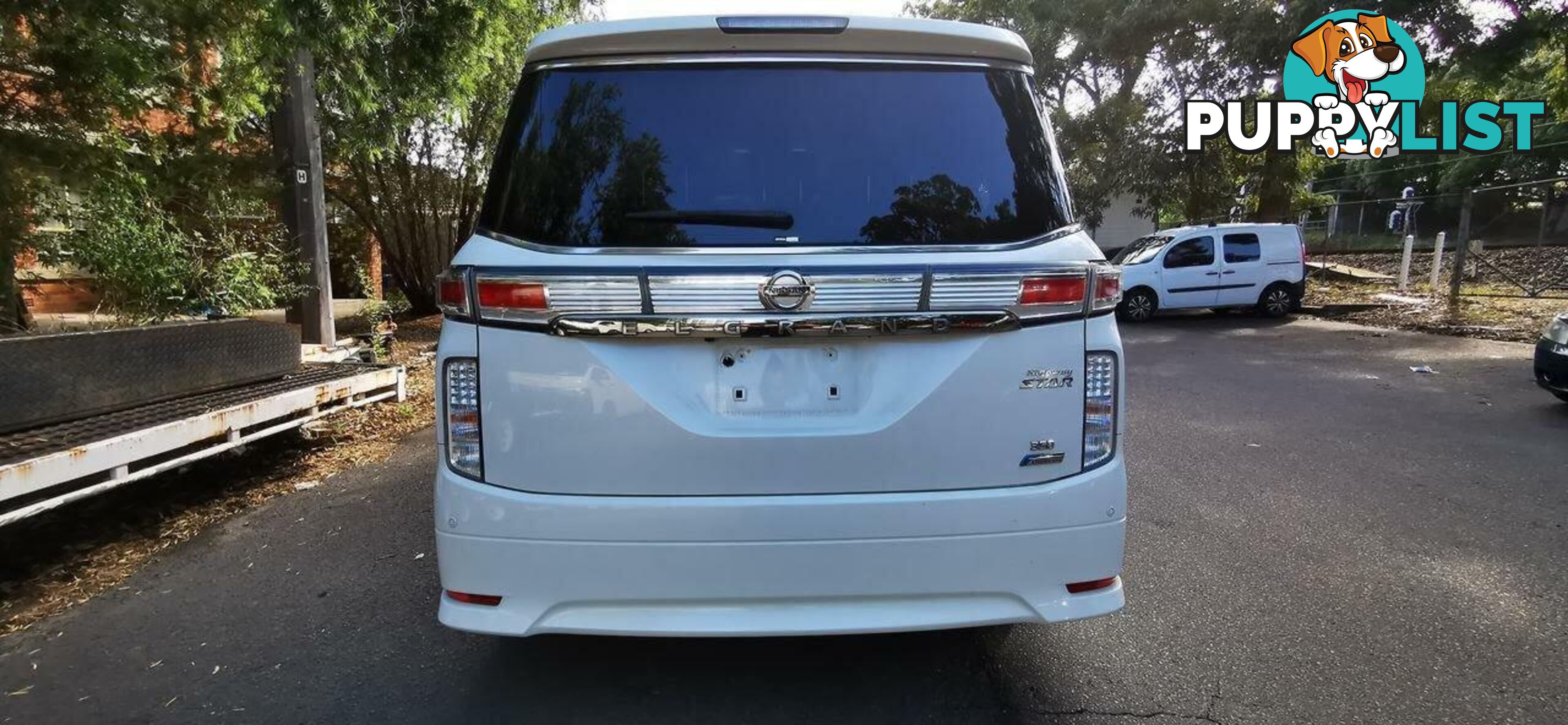 2012 NISSAN ELGRAND HIGHWAY STAR  -