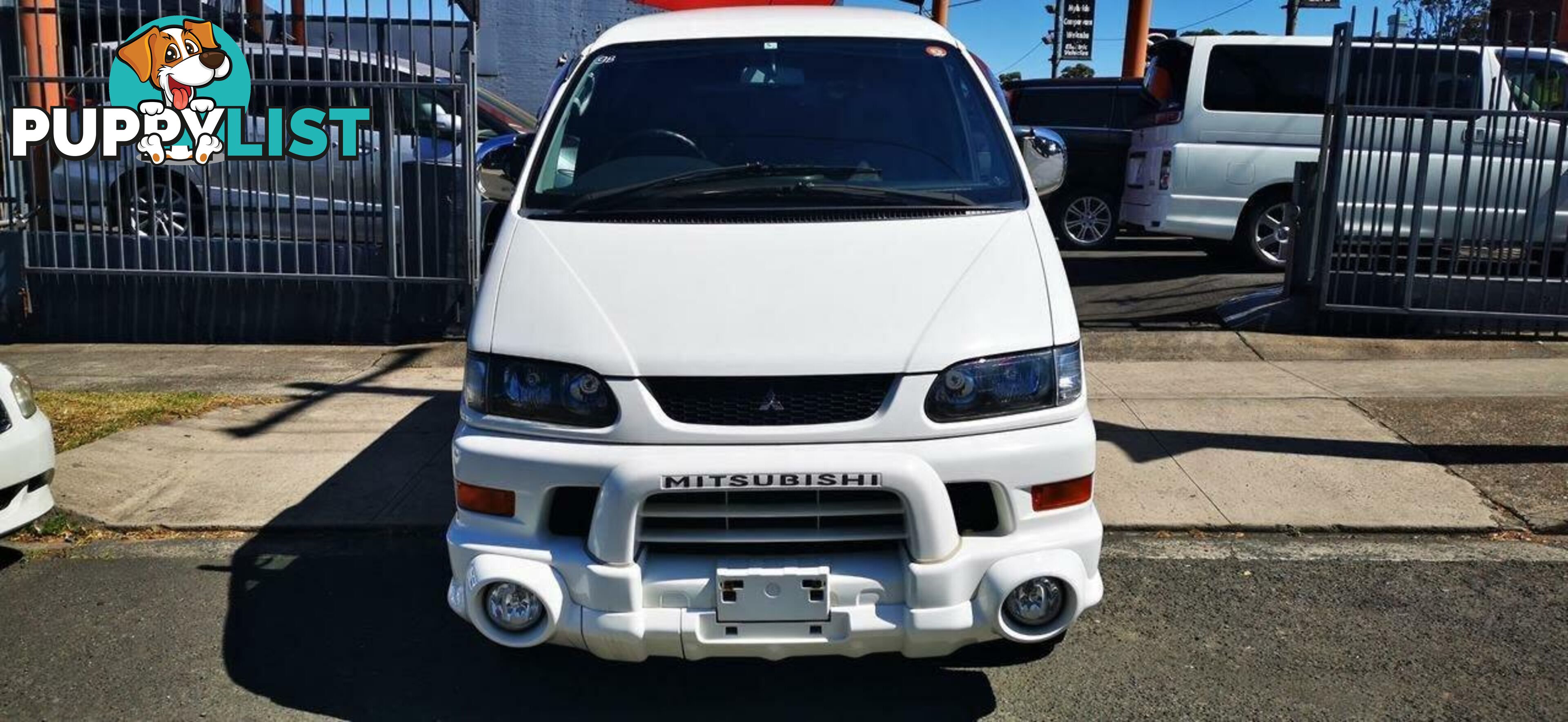 2004 MITSUBISHI DELICA (NO BADGE)  -