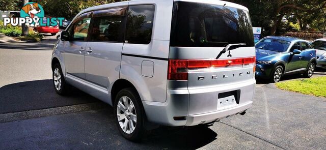 2011 MITSUBISHI DELICA D:5  -