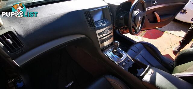 2011 NISSAN SKYLINE 370GT  COUPE
