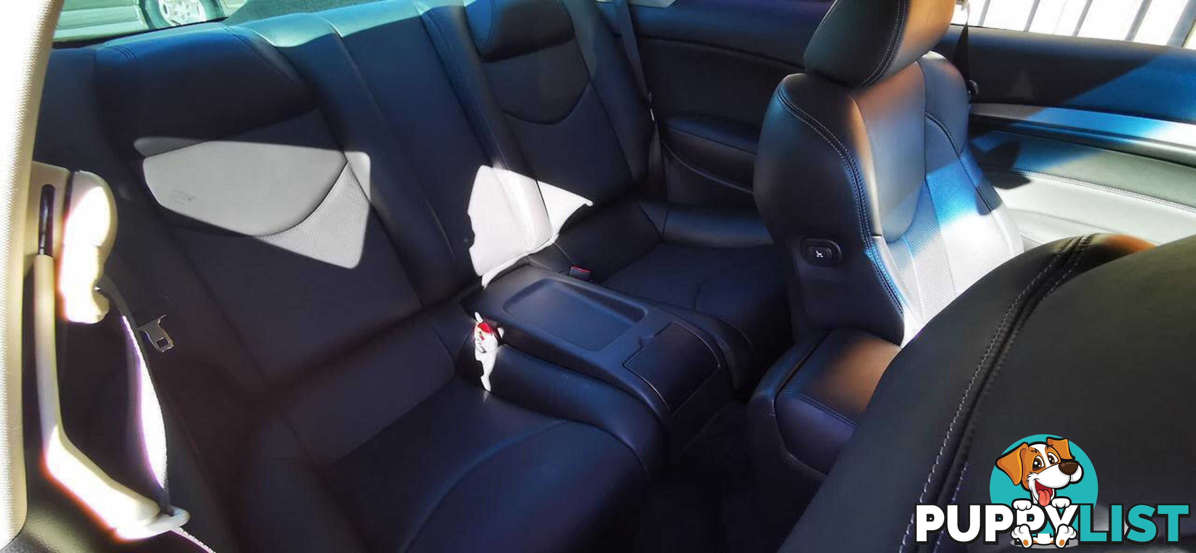 2011 NISSAN SKYLINE 370GT  COUPE