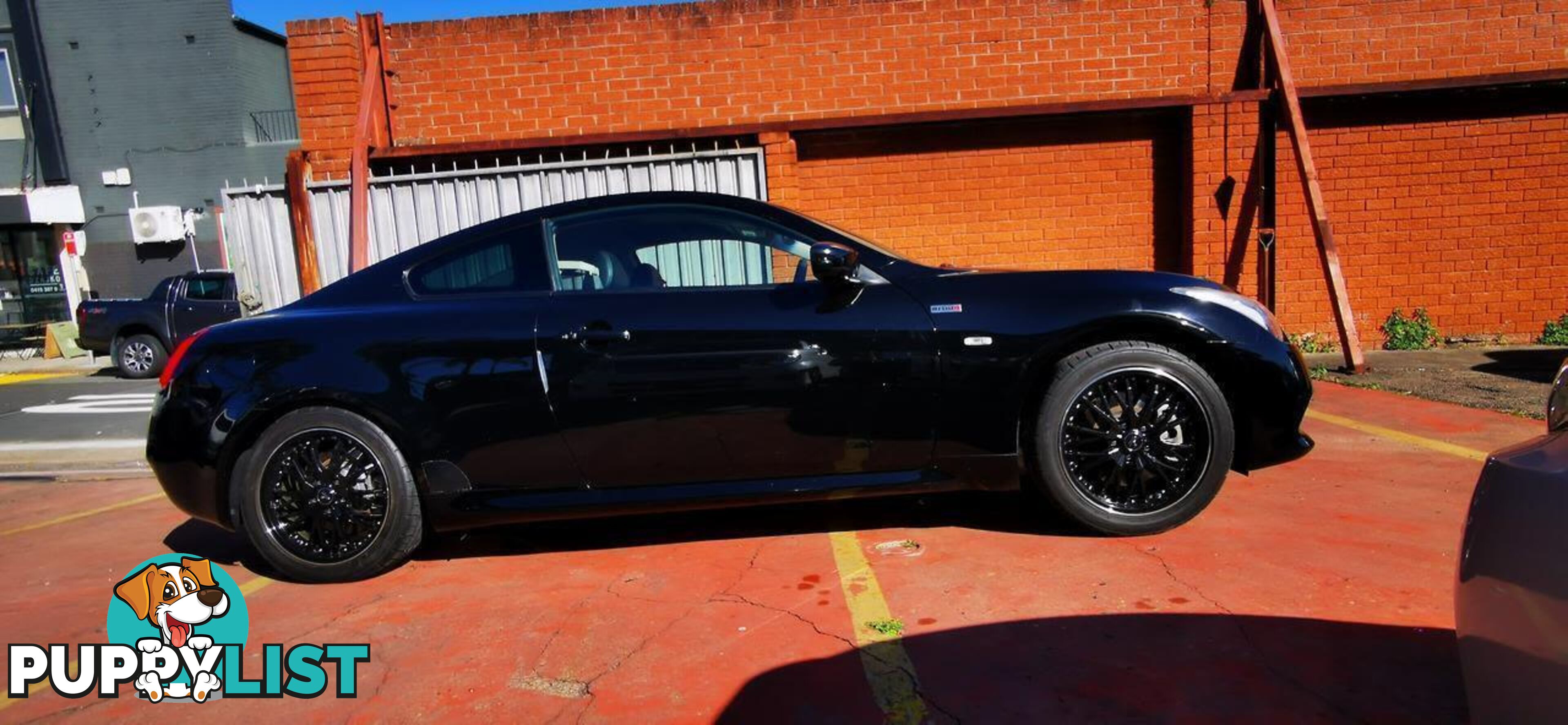 2011 NISSAN SKYLINE 370GT  COUPE