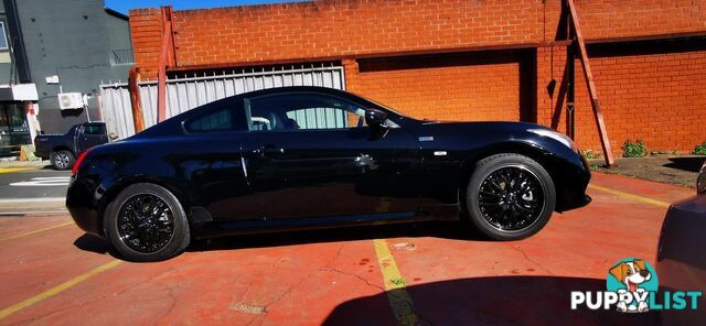 2011 NISSAN SKYLINE 370GT  COUPE