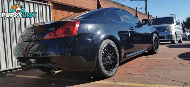 2011 NISSAN SKYLINE 370GT  COUPE