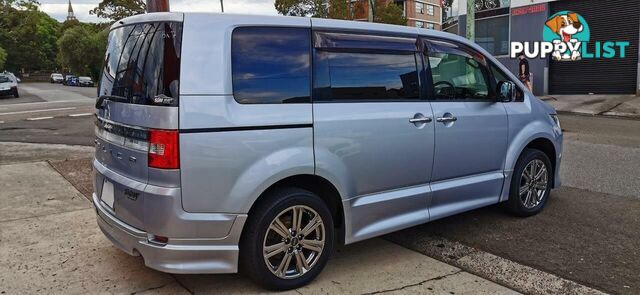 2008 MITSUBISHI DELICA D:5 ROADEST  -