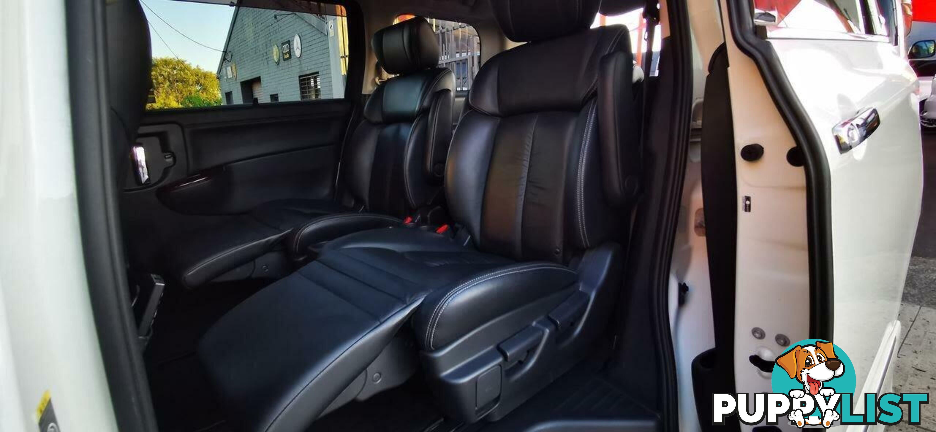 2011 NISSAN ELGRAND VIP  -