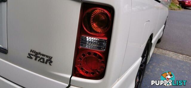 2005 NISSAN ELGRAND HIGHWAY STAR  -