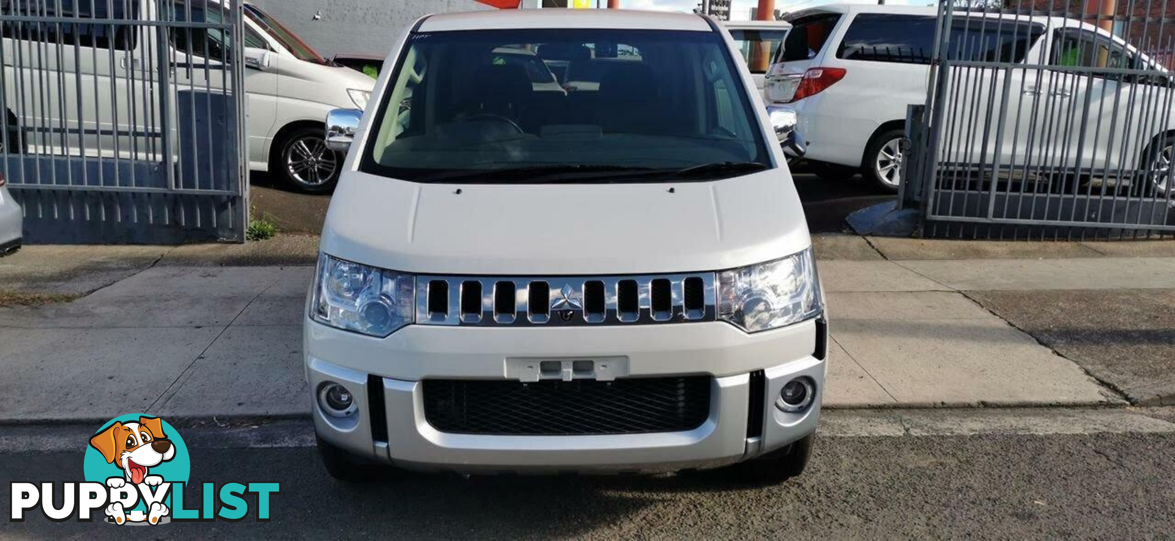 2008 MITSUBISHI DELICA D:5  -