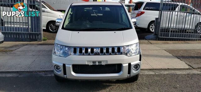 2008 MITSUBISHI DELICA D:5  -