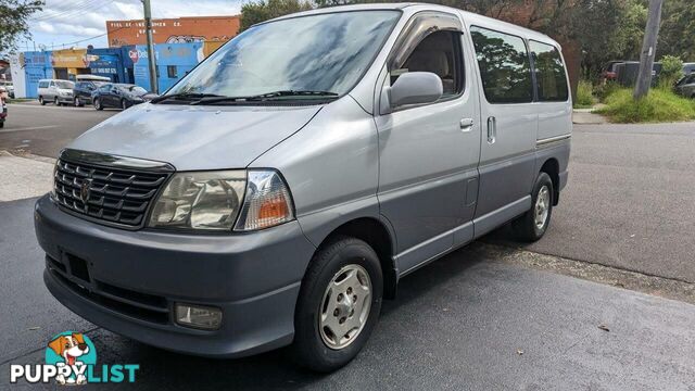 2001 TOYOTA GRANVIA (NO BADGE)  -