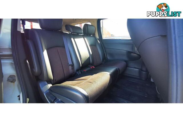 2010 NISSAN ELGRAND   OTHERCAR