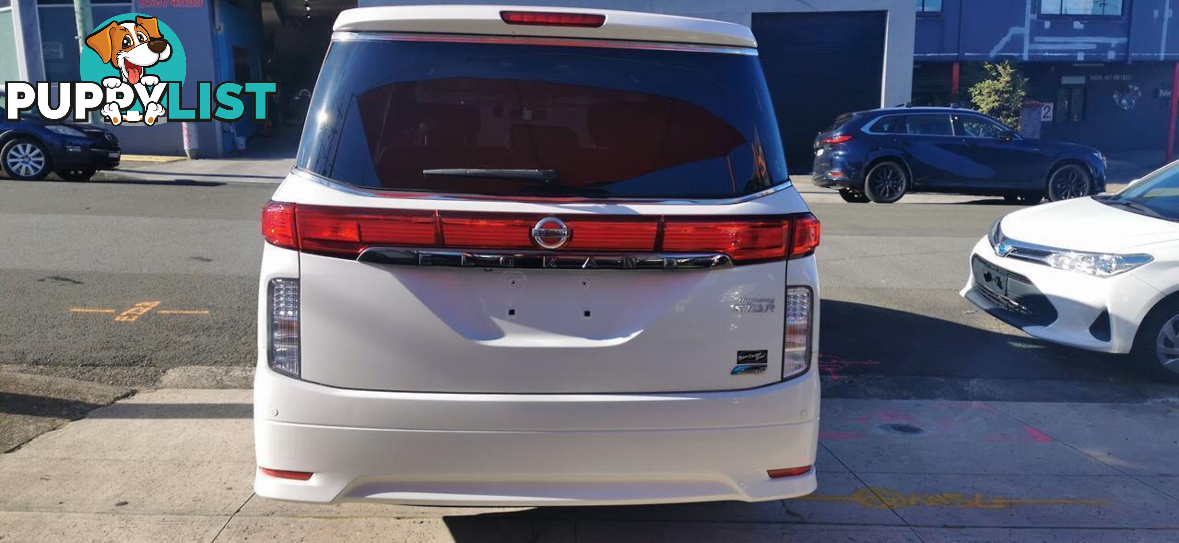 2010 NISSAN ELGRAND HIGHWAY STAR  COMMERCIAL