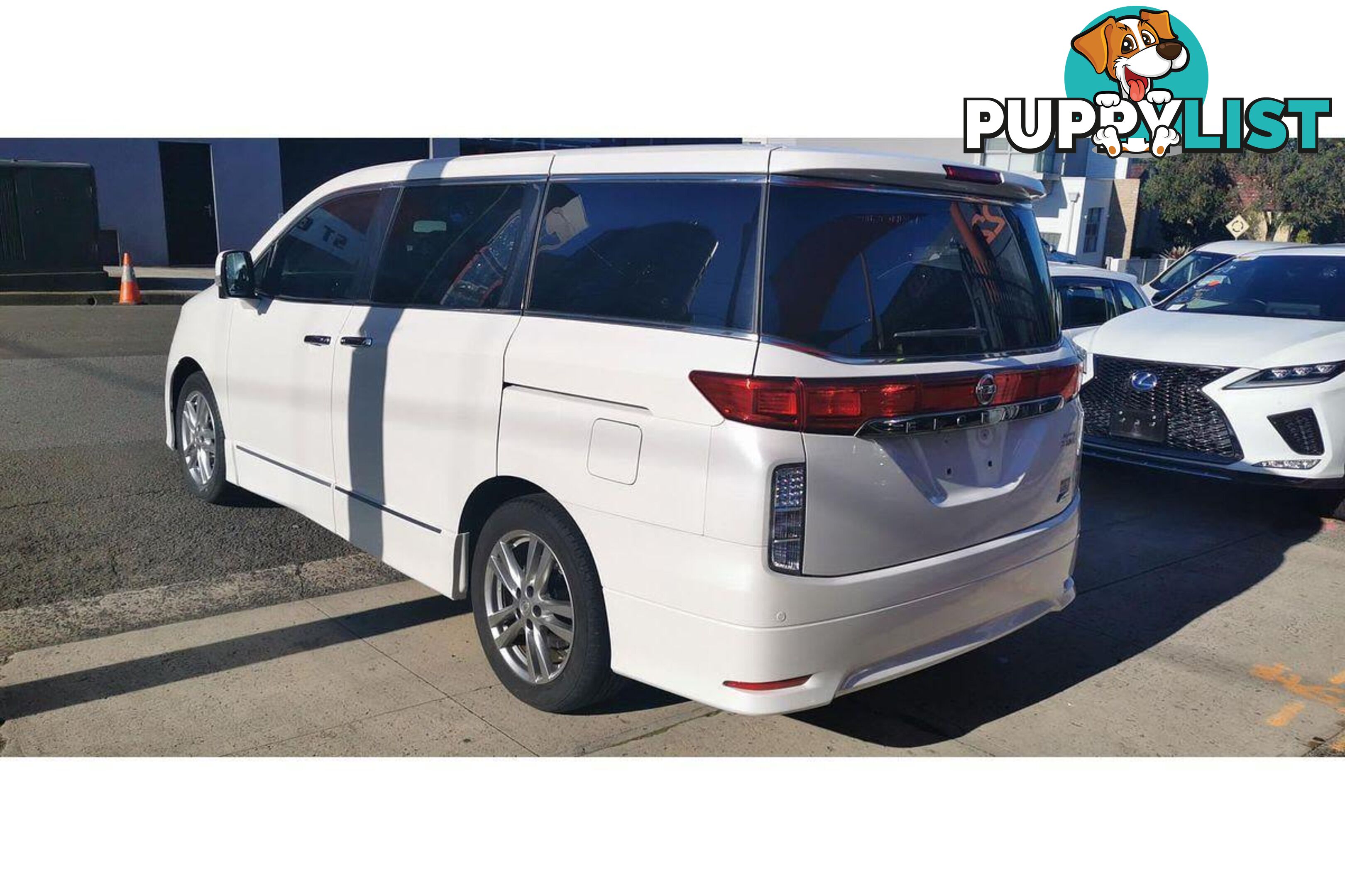2010 NISSAN ELGRAND   OTHERCAR