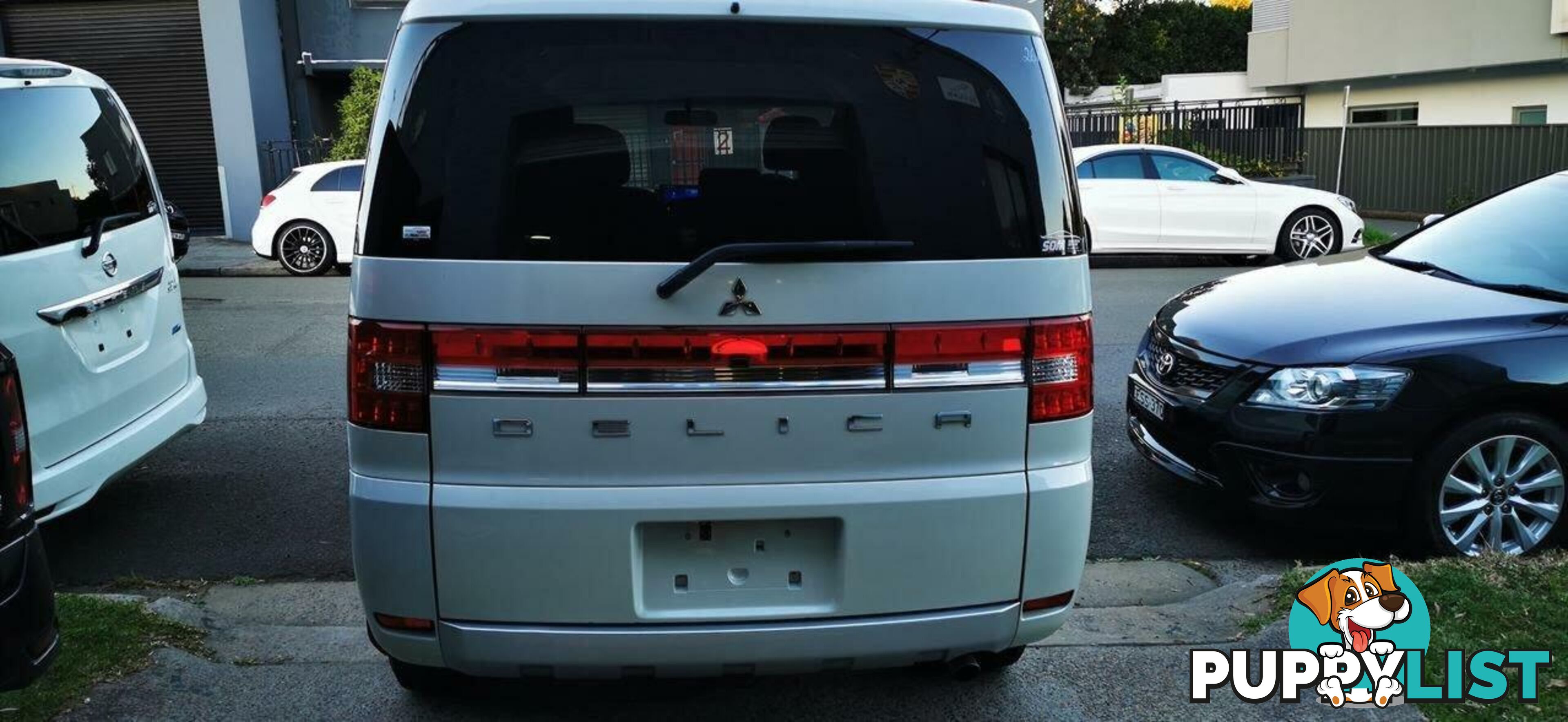 2012 MITSUBISHI DELICA D:5  -