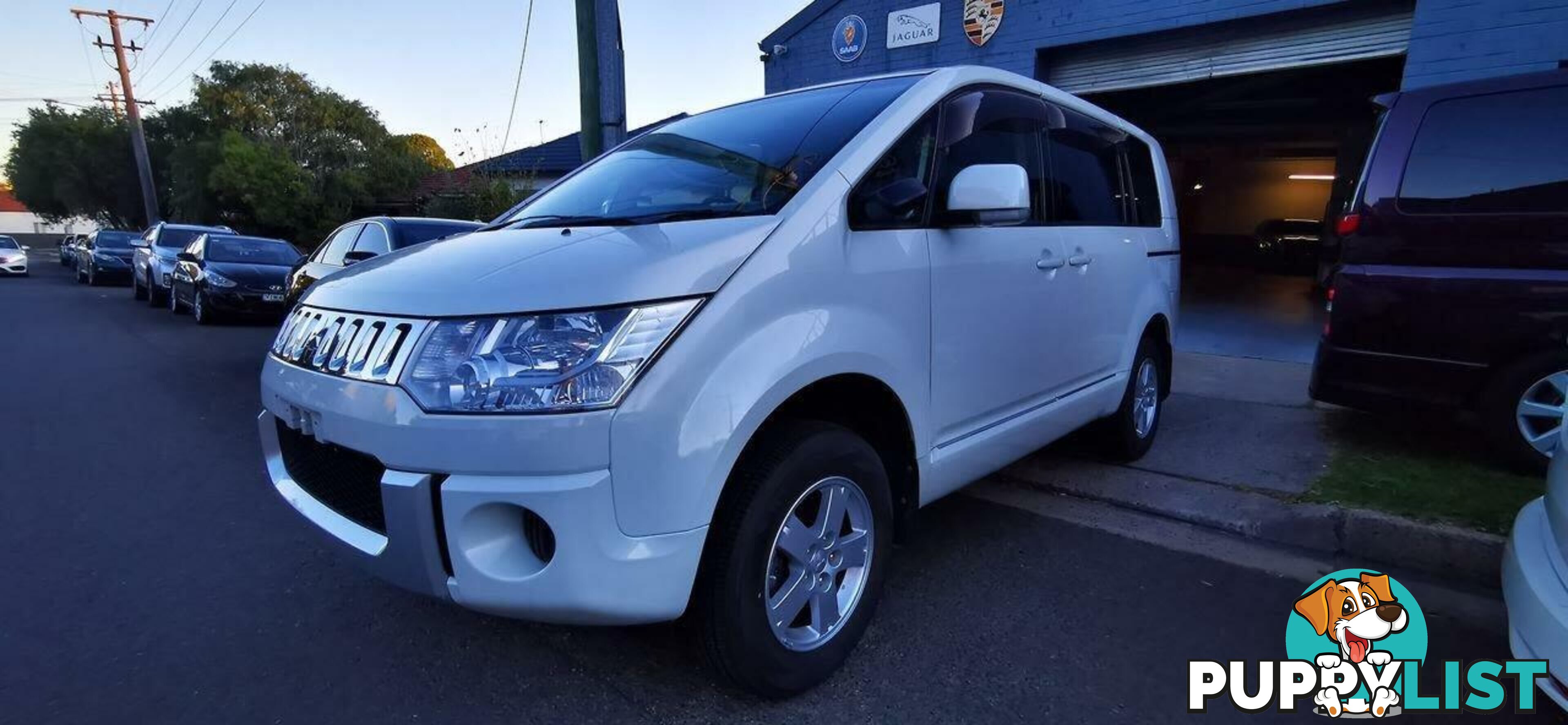 2012 MITSUBISHI DELICA D:5  -