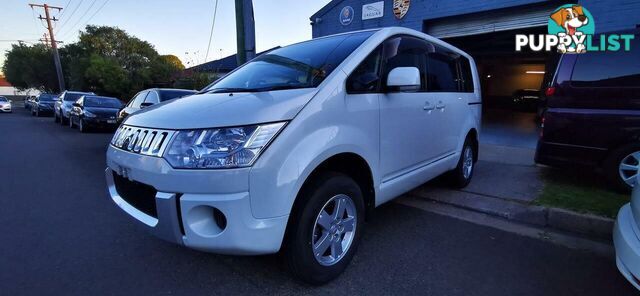 2012 MITSUBISHI DELICA D:5  -