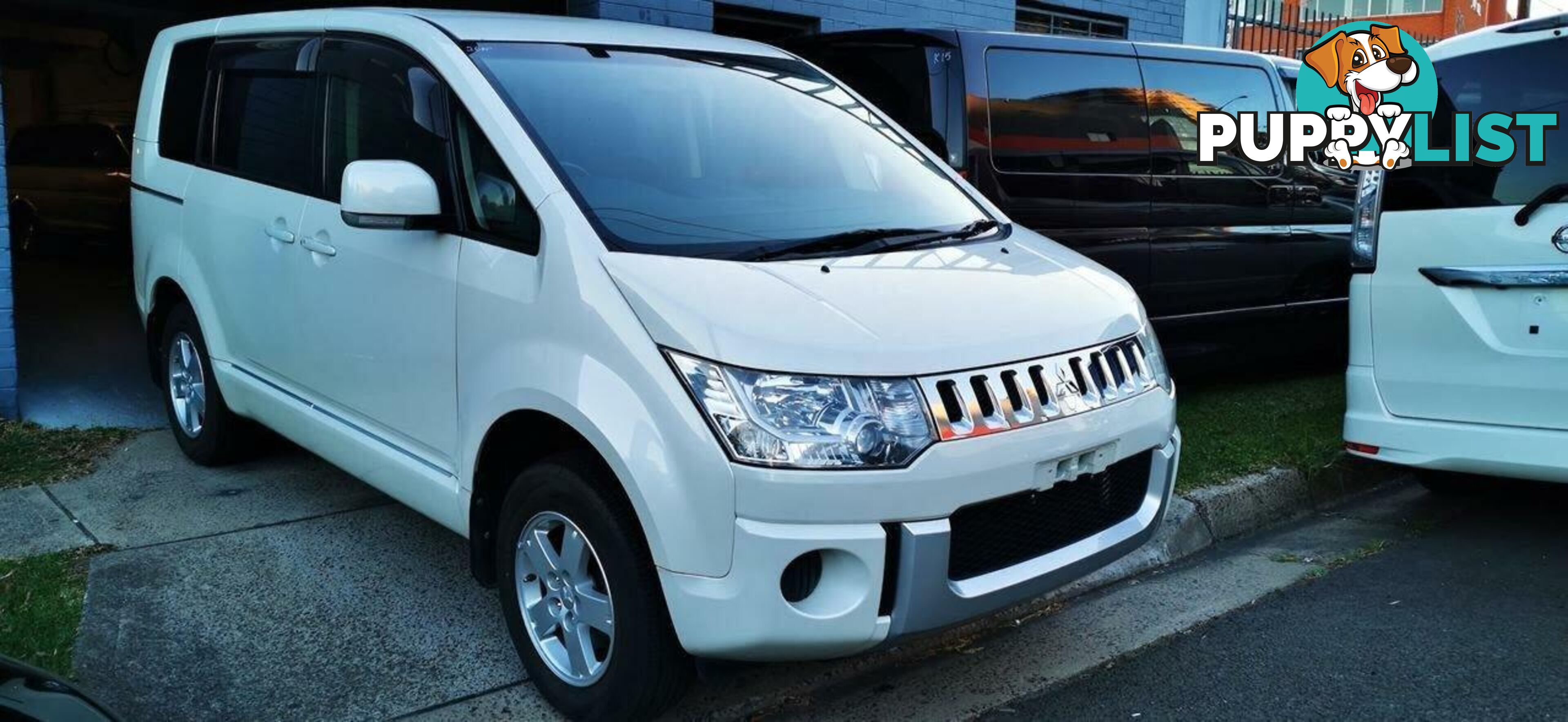 2012 MITSUBISHI DELICA D:5  -