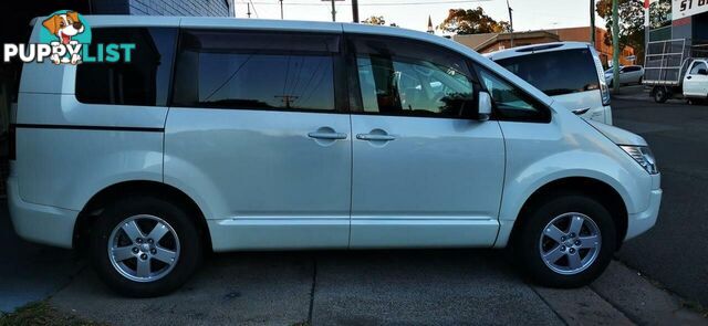 2012 MITSUBISHI DELICA D:5  -