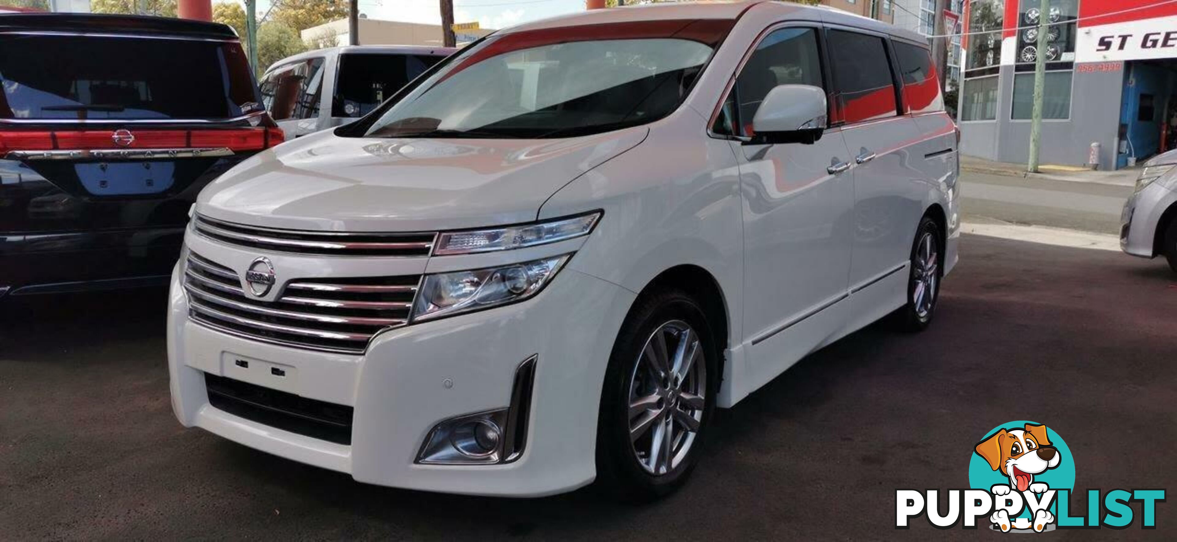 2010 NISSAN ELGRAND HIGHWAY STAR  COMMERCIAL