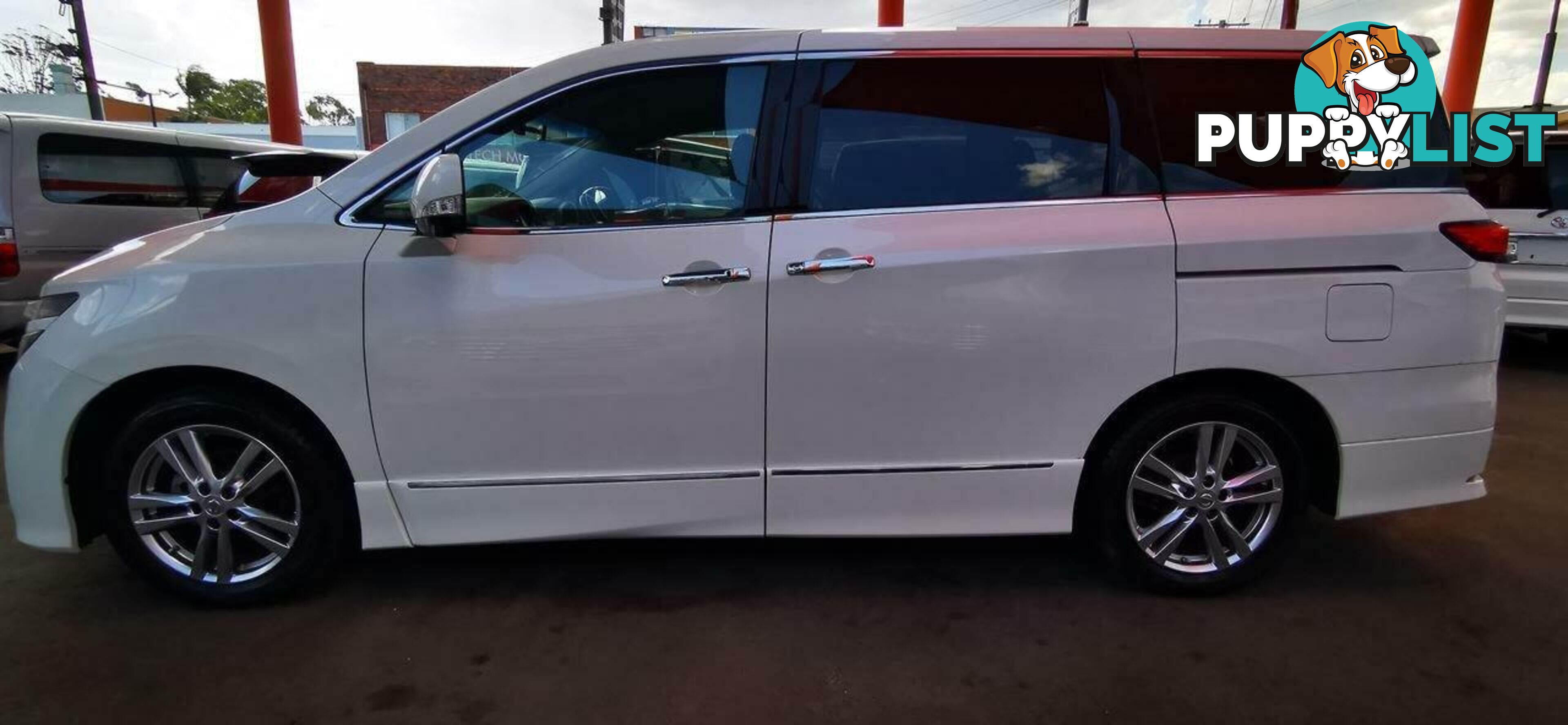 2010 NISSAN ELGRAND HIGHWAY STAR  COMMERCIAL