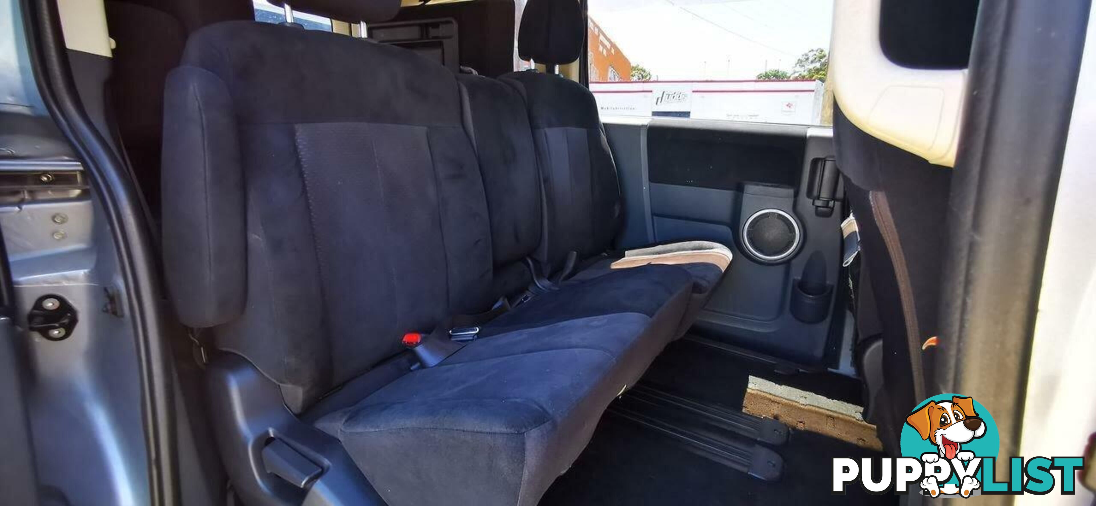2010 MITSUBISHI DELICA D:5  COMMERCIAL
