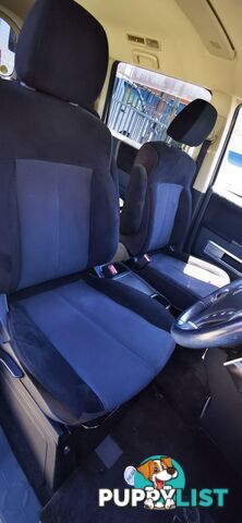 2010 MITSUBISHI DELICA D:5  COMMERCIAL