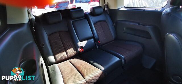 2010 NISSAN ELGRAND HIGHWAY STAR  COMMERCIAL