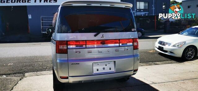2010 MITSUBISHI DELICA D:5  COMMERCIAL