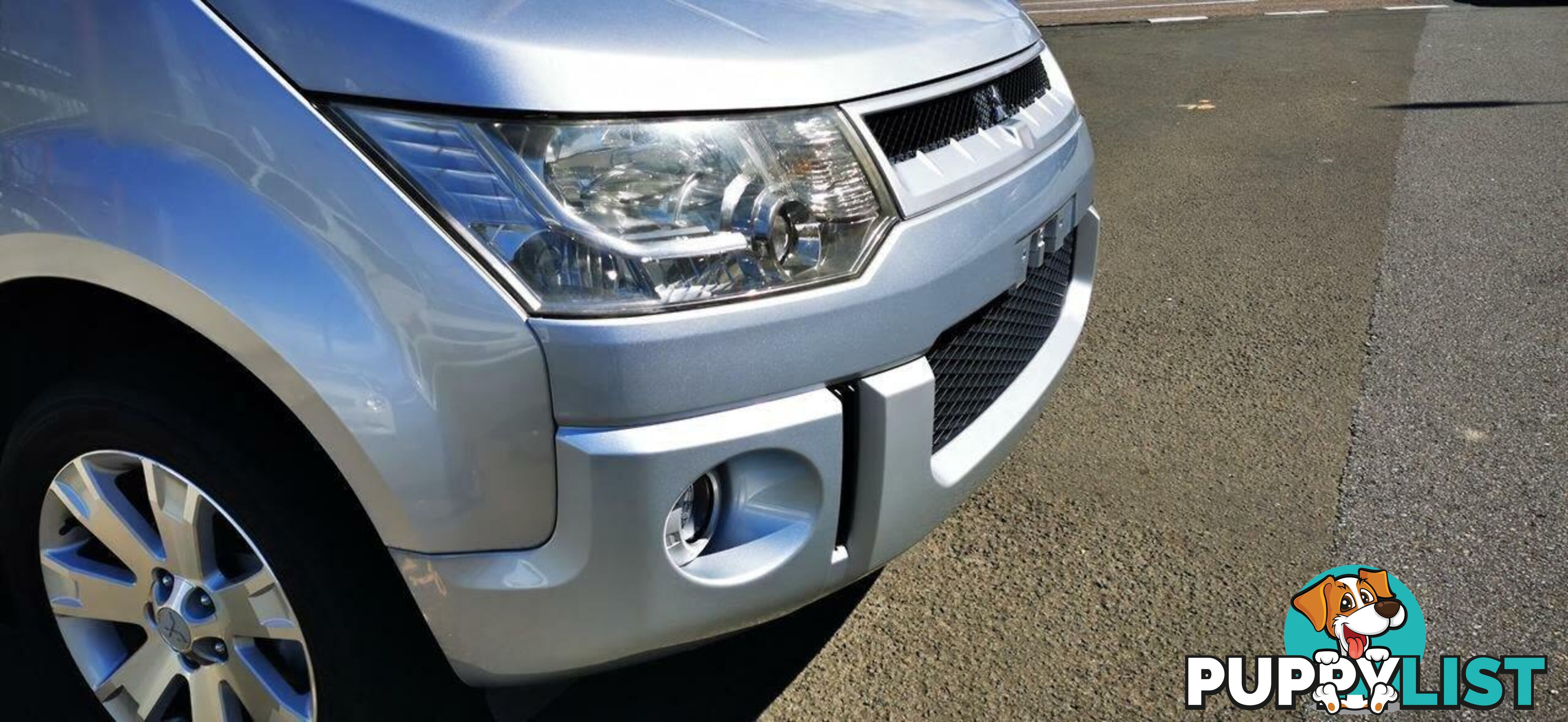 2010 MITSUBISHI DELICA D:5  COMMERCIAL