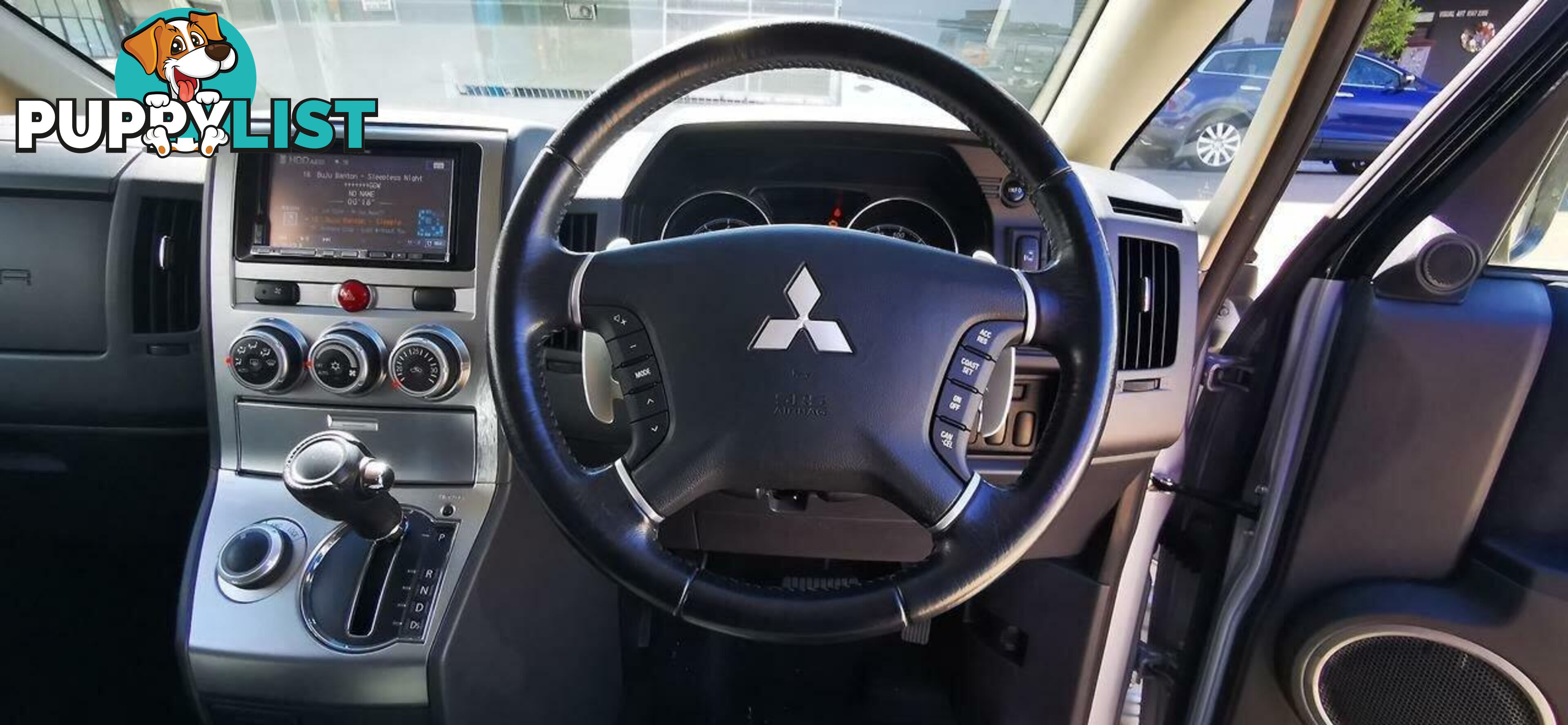 2010 MITSUBISHI DELICA D:5  COMMERCIAL