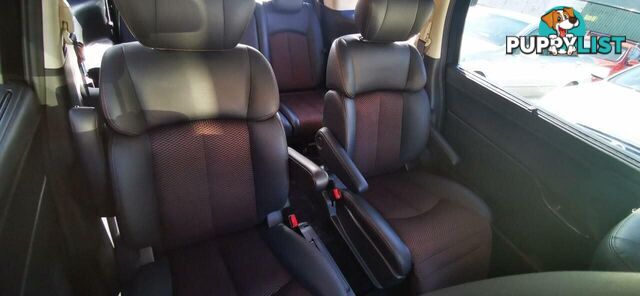 2010 NISSAN ELGRAND HIGHWAY STAR  COMMERCIAL