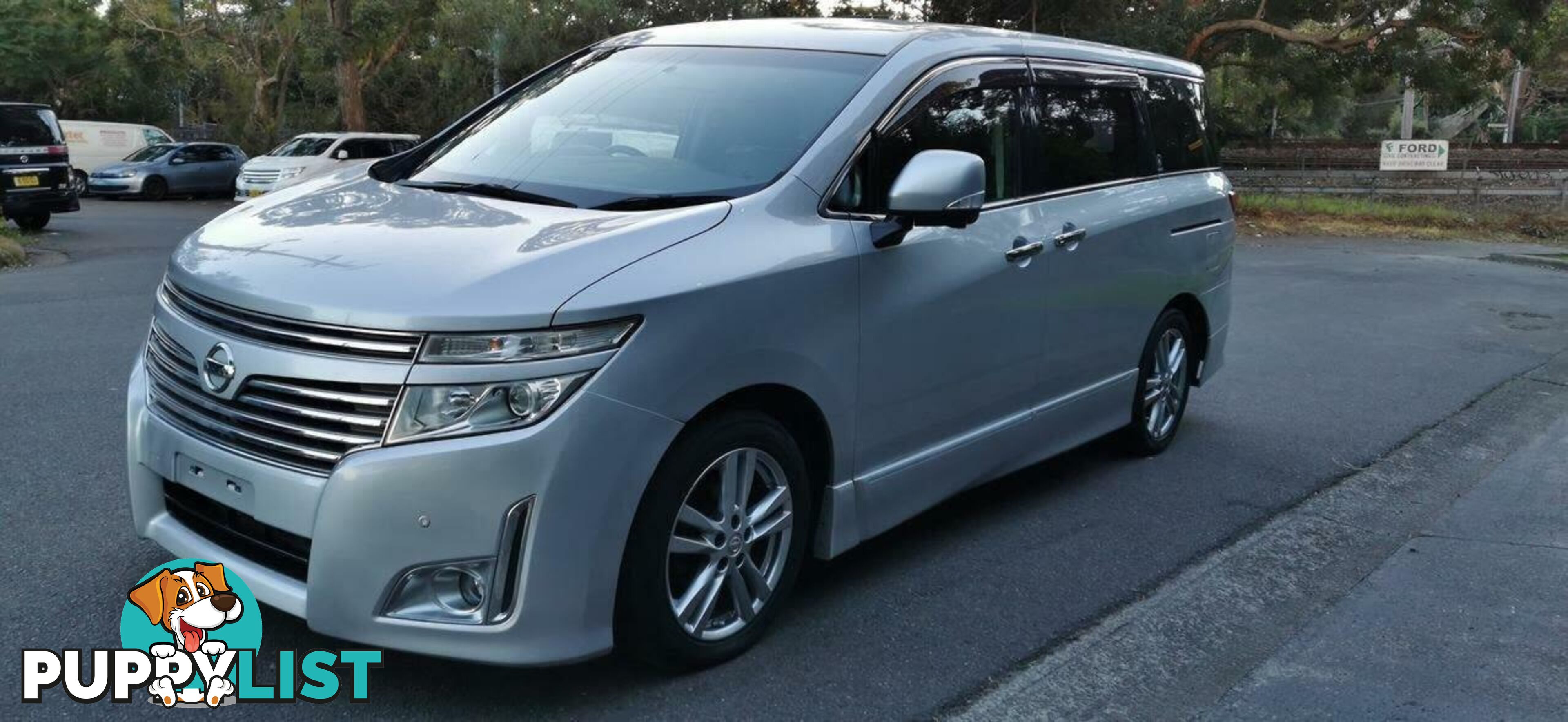 2011 NISSAN ELGRAND HIGHWAY STAR  -