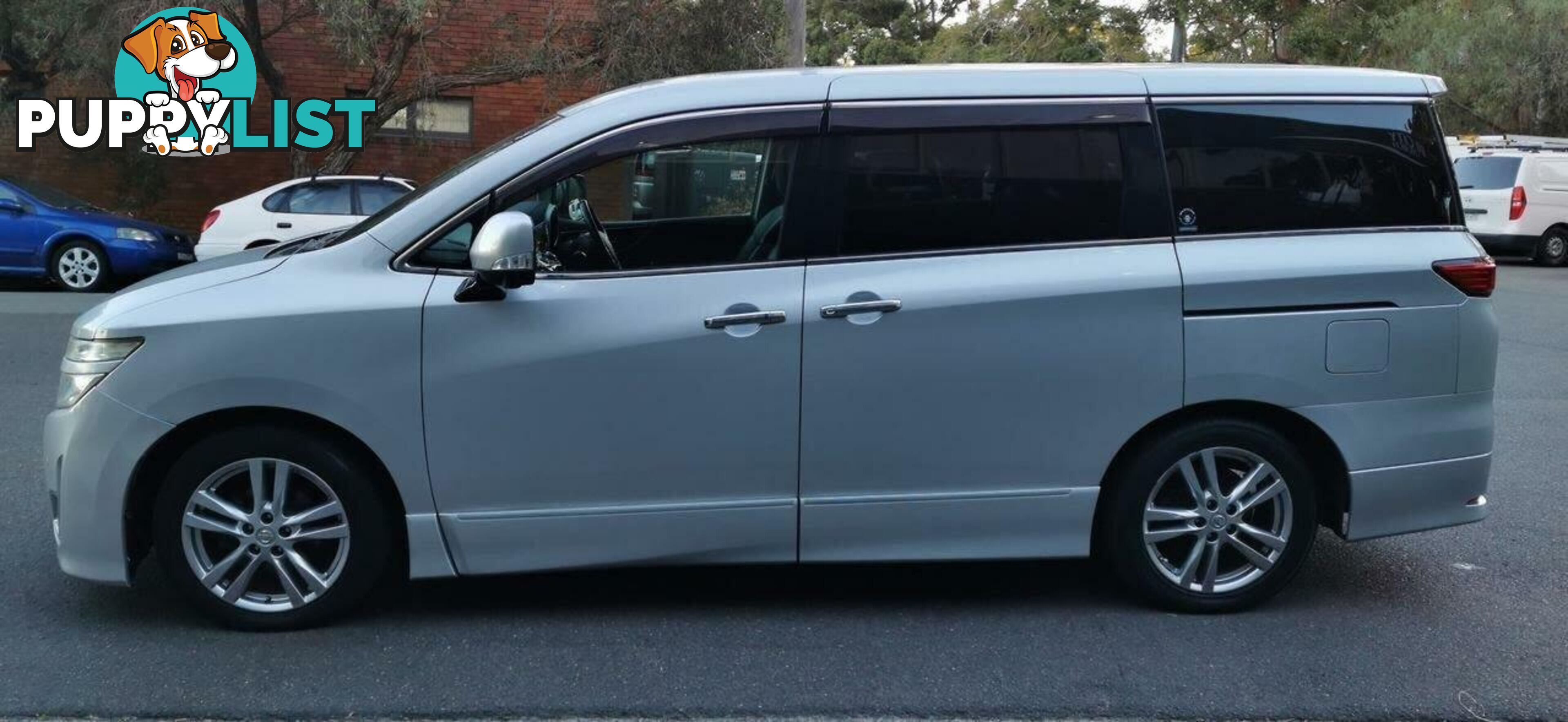 2011 NISSAN ELGRAND HIGHWAY STAR  -